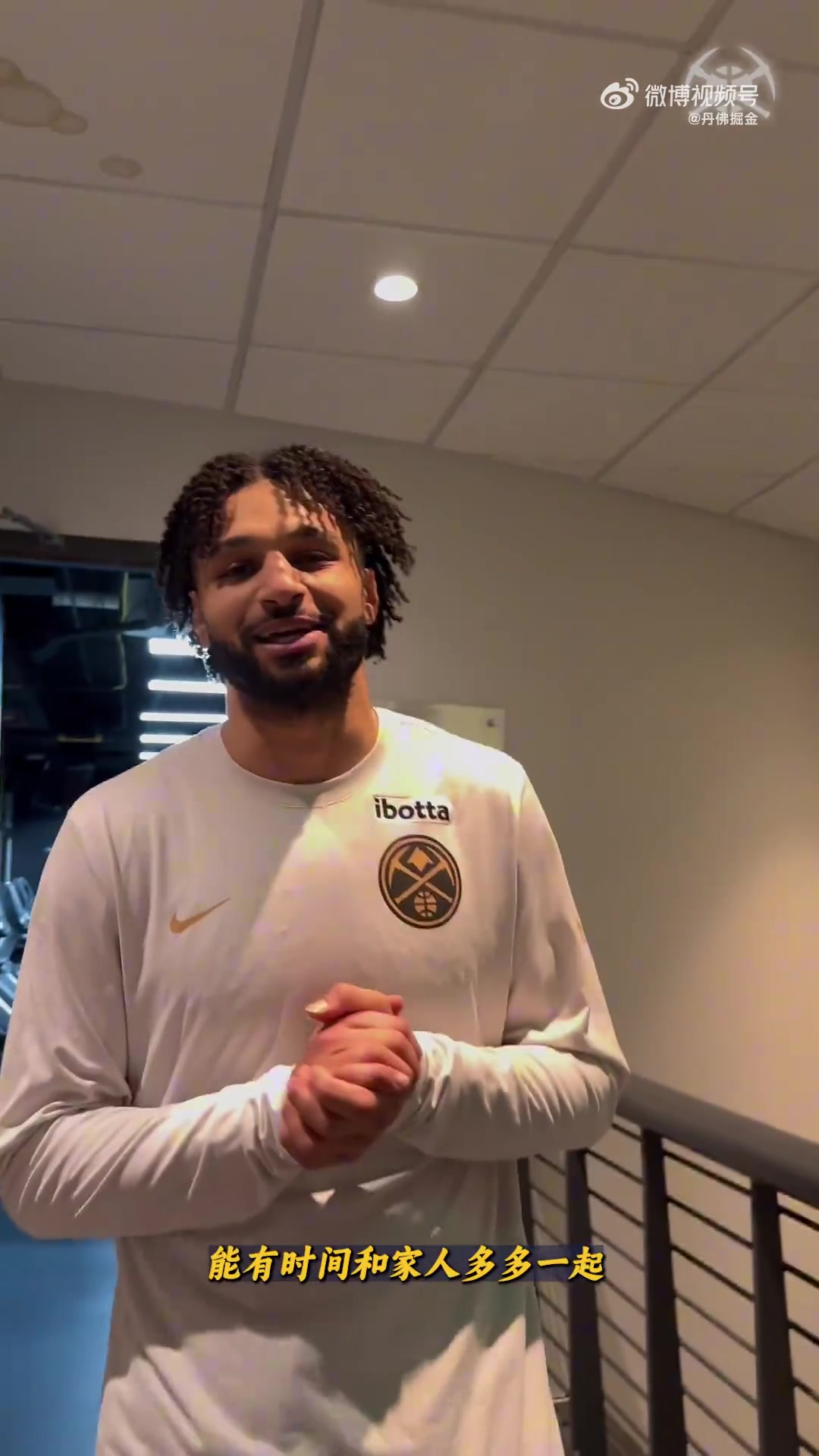 金年会体育30岁生日愿望？约基奇：打破威少的三双纪录 一辈子嘲讽他🤣