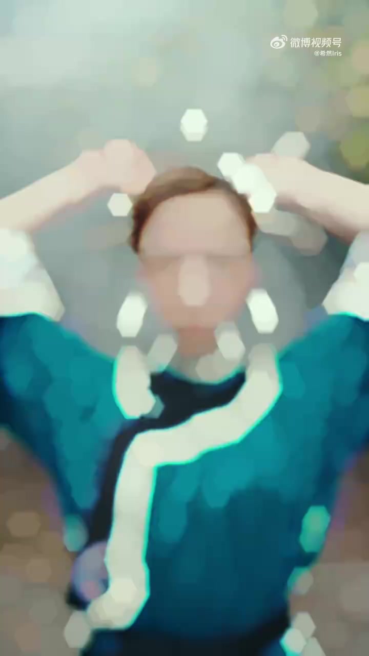 jinnianhui金年会希然发布换装视频：簪间英气，巾帼不让须眉力！