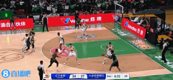 金年会金字招牌诚信至上😂突然改变主意！赵继伟假投真传助攻詹姆斯-韦伯命中三分