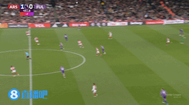 jinnianhui金年会玩火！托马斯后场头球回点差点送礼