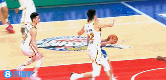 jinnianhui金年会老辣！李晓旭跟防滴水不漏 纵身起飞压哨钉板大帽葛浩然